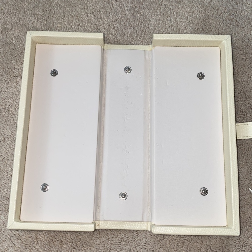 Pottery barn jewelry case - Picture 5 of 6